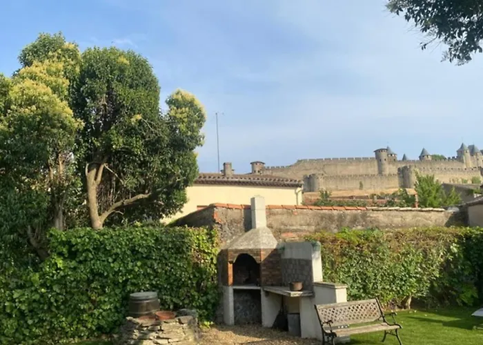 Atypical House With Breathtaking Views Tatil Evi Carcassonne